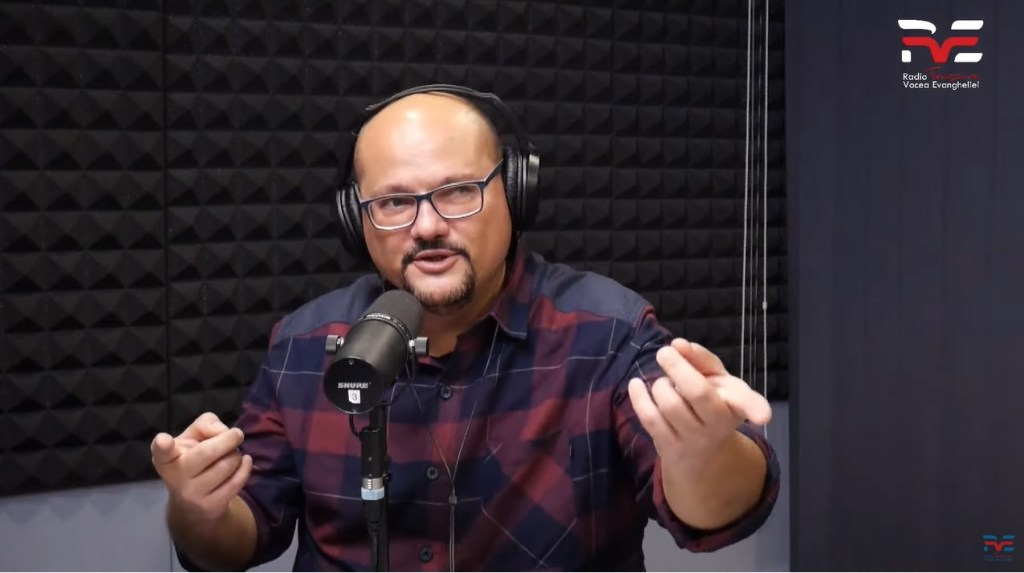 România invizibilă – 46 000 de copii fără părinți vor să ajungă „acasă”