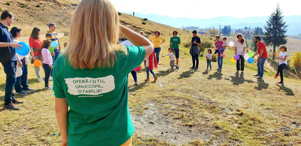 Ce spun voluntarii despre taberele Tzuby’s&nbsp;Kids?